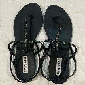 GUC Steve Madden sandals